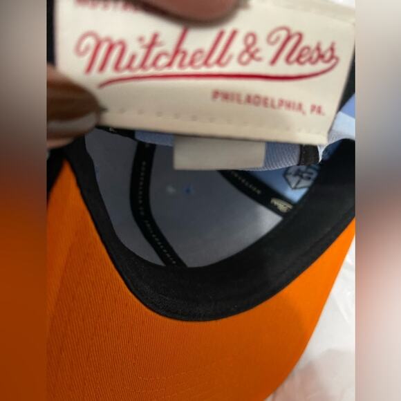 Mitchell & Ness Atlanta Hawks 75th Original Fit Light Blue Snapback Hat one size - Picture 4 of 4